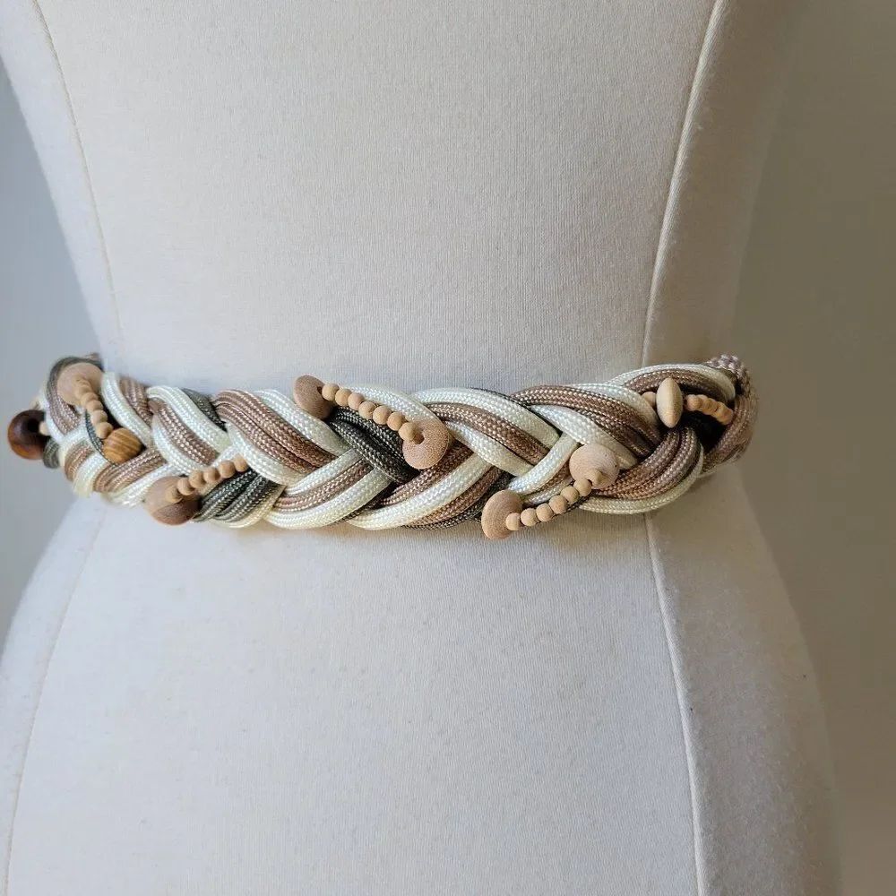 EUC VINTAGE ROPE MULTICOLOR BRAIDED BELT S/M